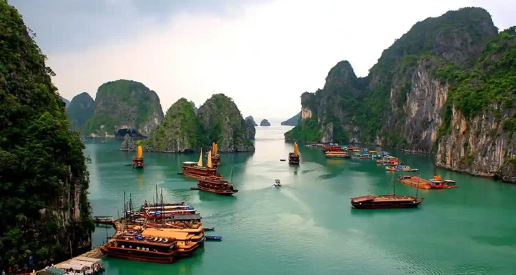Wisata Terpopuler di Vietnam: Destinasi Eksotis di Asia Tenggara