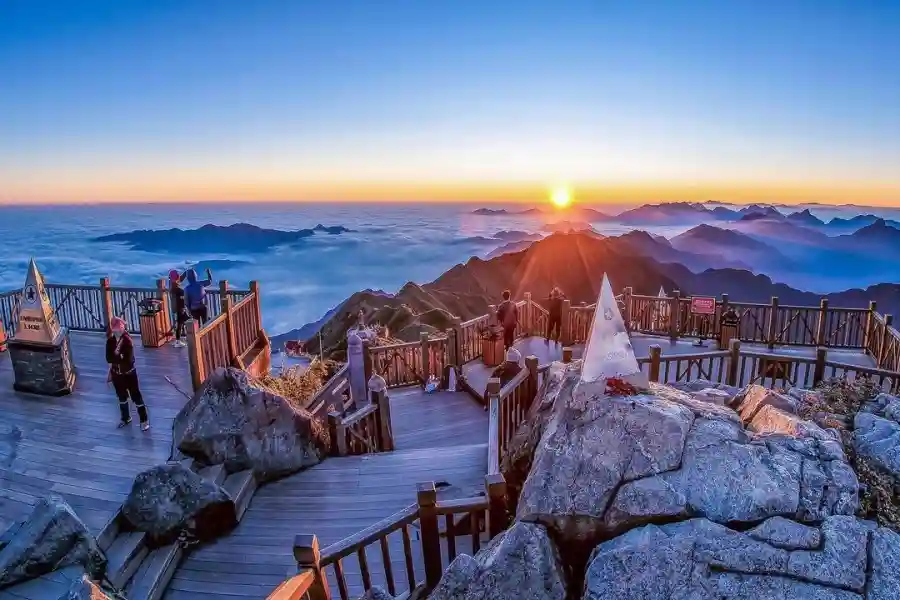 Wisata Terpopuler di Vietnam